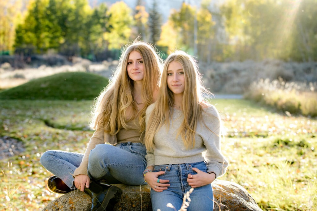 Sisters posing in Aspen, CO